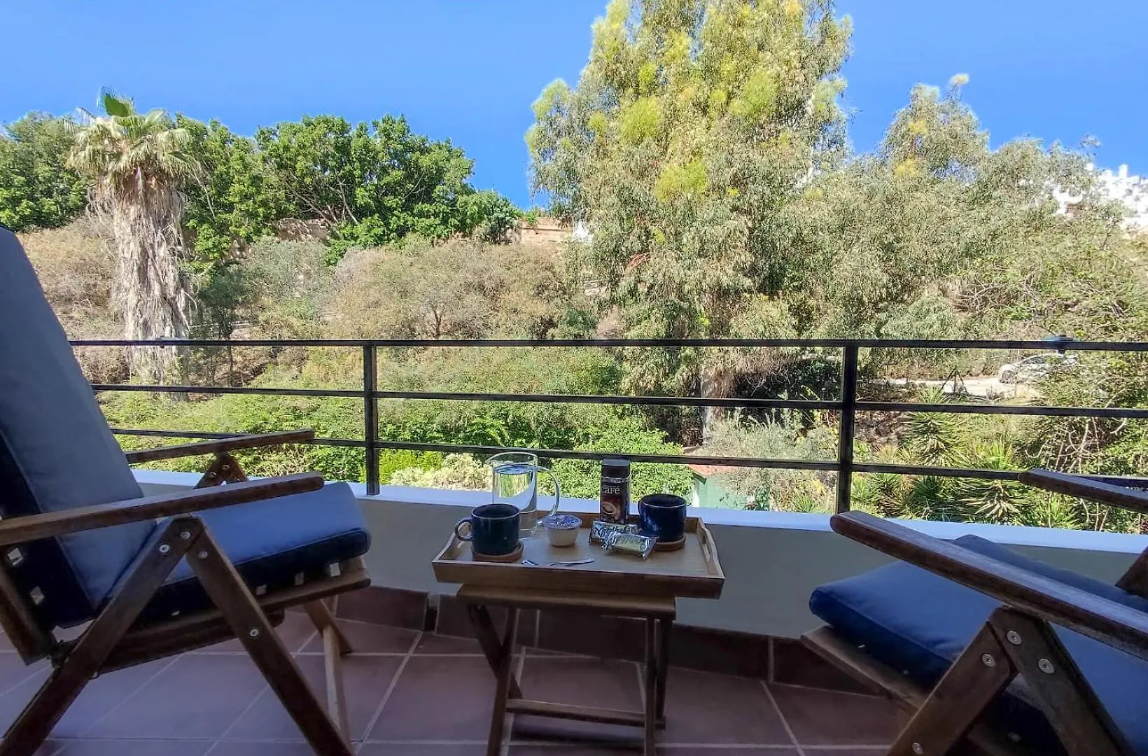 Modern 1 Bedroom With Pool Acess, Edificio Bahamas, Nerja Spain