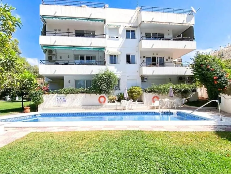 Apartment Modern 1 Bedroom With Pool Acess, Edificio Bahamas, Nerja
